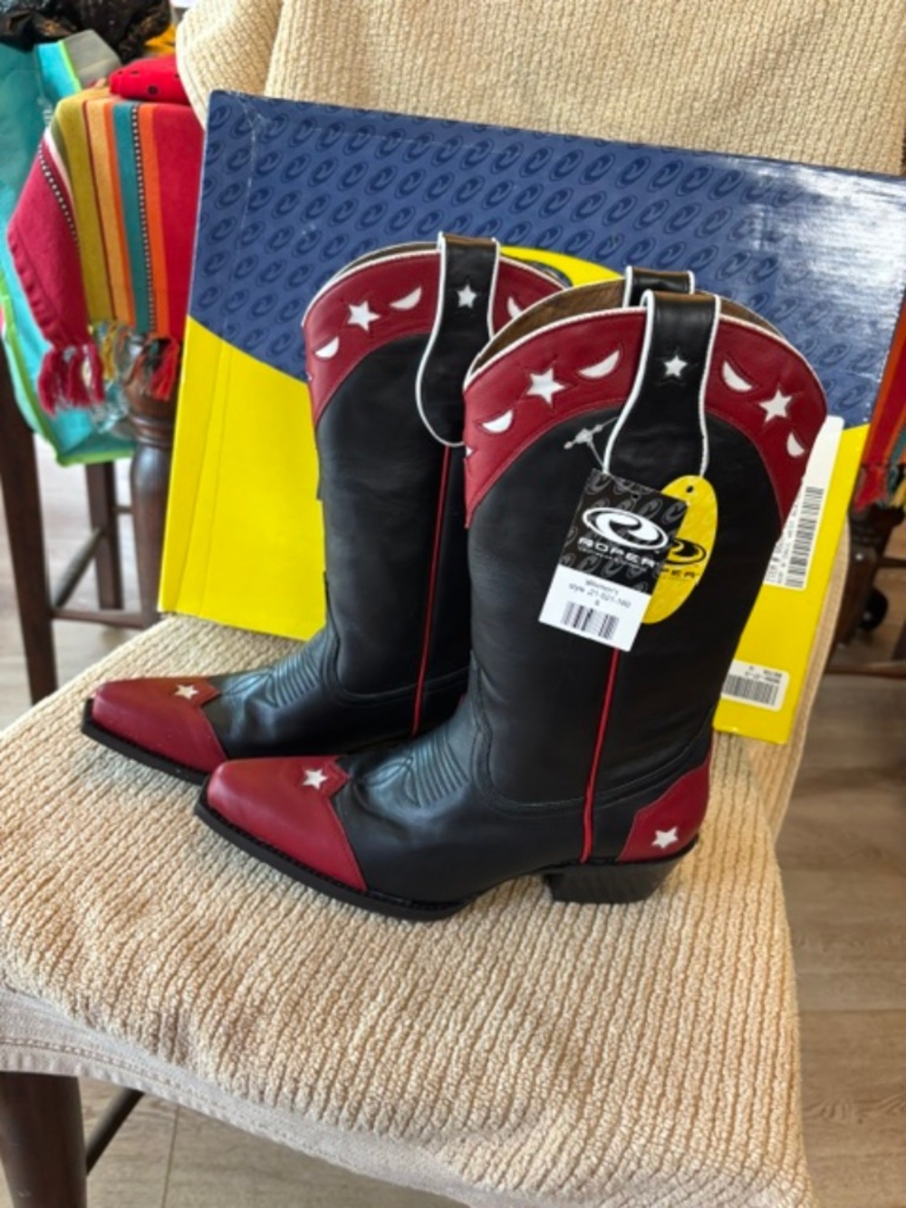 Roper women NIB Western boots- SZ 6